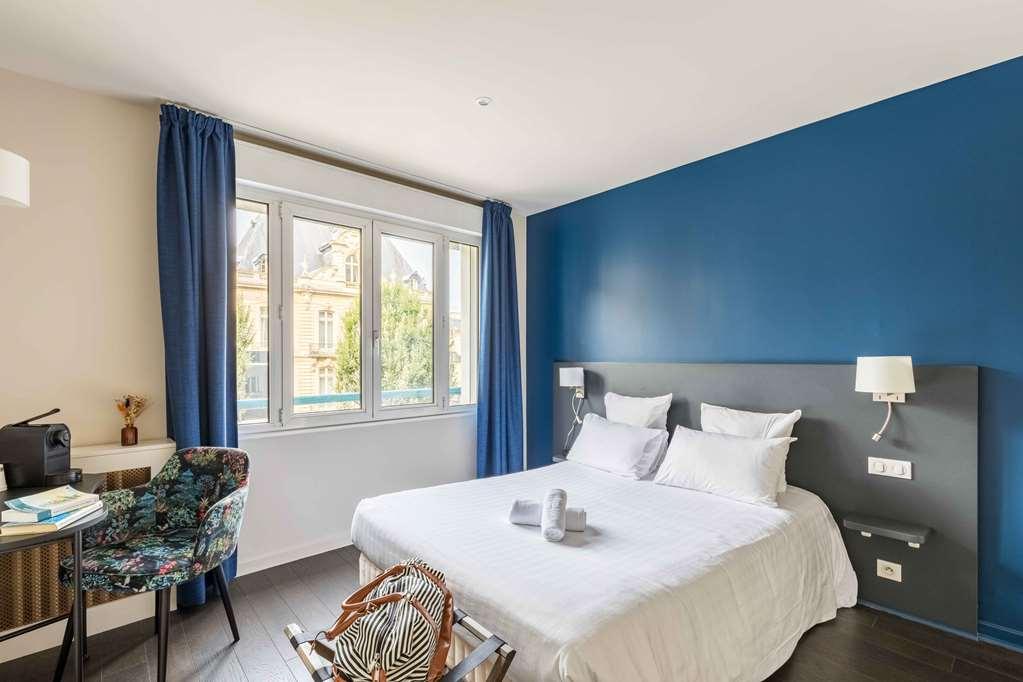Hotel-Restaurant Le Victoria Rennes Zimmer foto